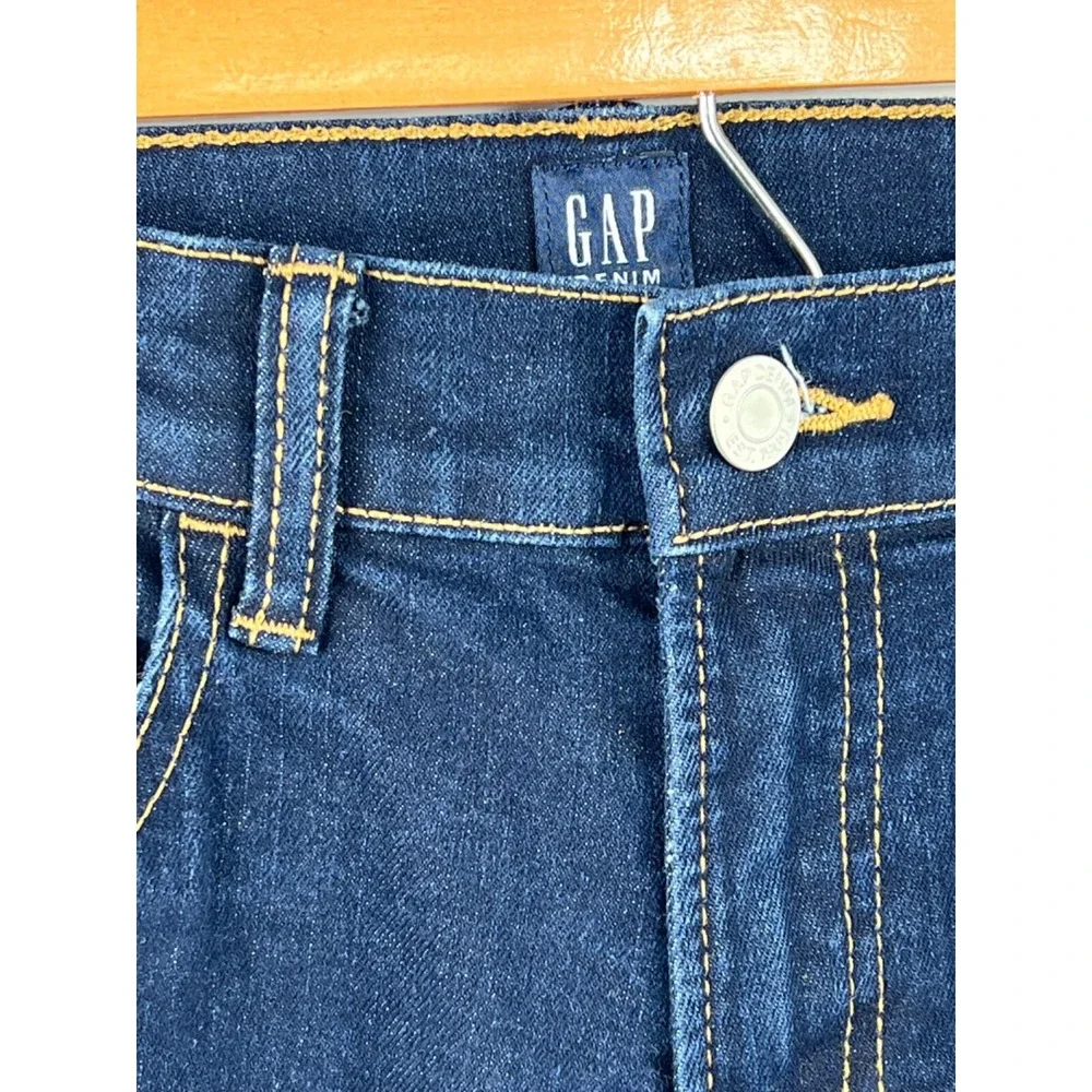 GAP Stretch Straight‎ Leg Jeans Girls' Size 12 Blue Dark Wash 5 Pocket